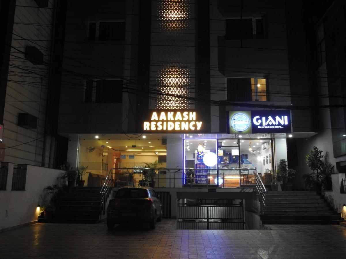 Hotel Aakash Residency Dehradun Bagian luar foto