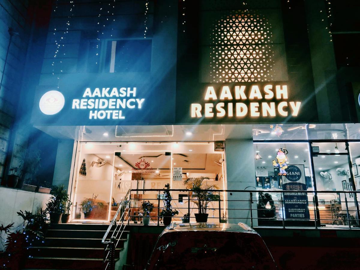 Hotel Aakash Residency Dehradun Bagian luar foto